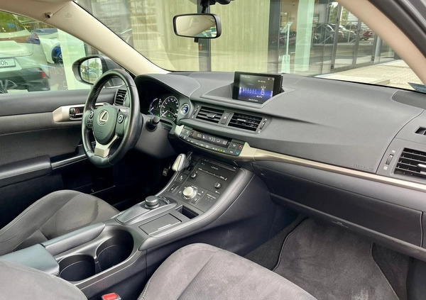 Lexus CT cena 99900 przebieg: 48023, rok produkcji 2020 z Reszel małe 596